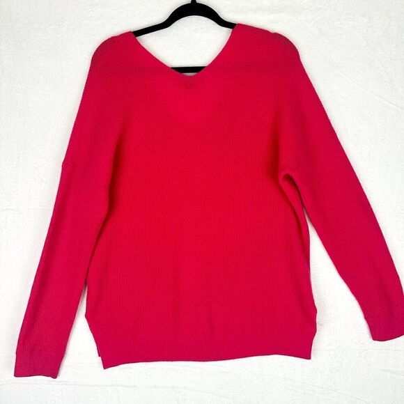 Vince Lee Layout Cashmere Sweater Size Medium Fuschia Pink V-Neck Quiet Luxury - Picture 2 of 5